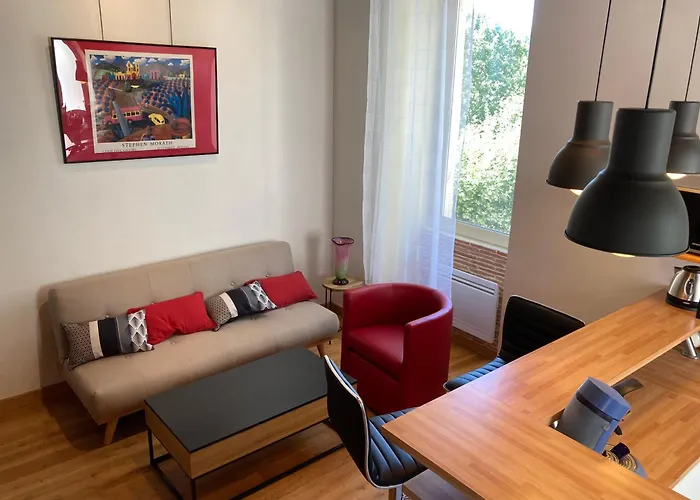 Duplex De La Republique